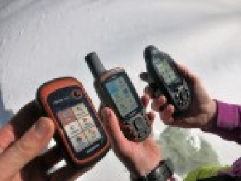 Tính năng cơ bản của máy định vị cầm tay Gamin