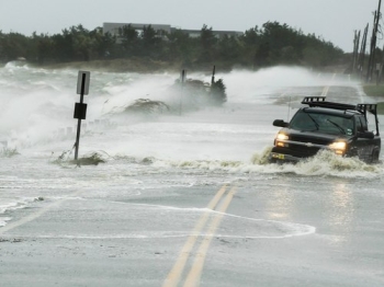 Cảnh báo thiên tai bằng định vị vệ tinh